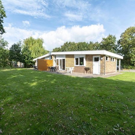 Stylish Beachside Bungalow With Patio Sint Maartensvlotbrug Extérieur photo